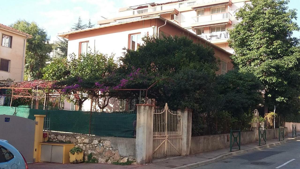 Villa Ladore, Apt 2 Chambres Dans Maison, 55M2, 100M Des Plages, Parking روكوبرُن كاب مارتي المظهر الخارجي الصورة